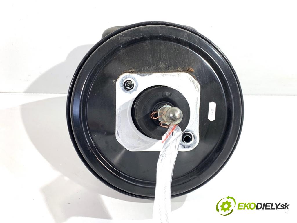 AUDI A4 B9 sedan 2018 185 kW 2.0 TFSI quattro 1984 Posilovač bŕzd 8W0612103G