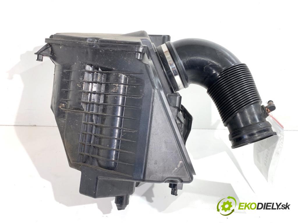 AUDI A4 B9 sedan 2018 185 kW 2.0 TFSI quattro 1984 obal filtra vzduchu 8W0133835AB 06L129629G (Kryt vzduchového filtru)