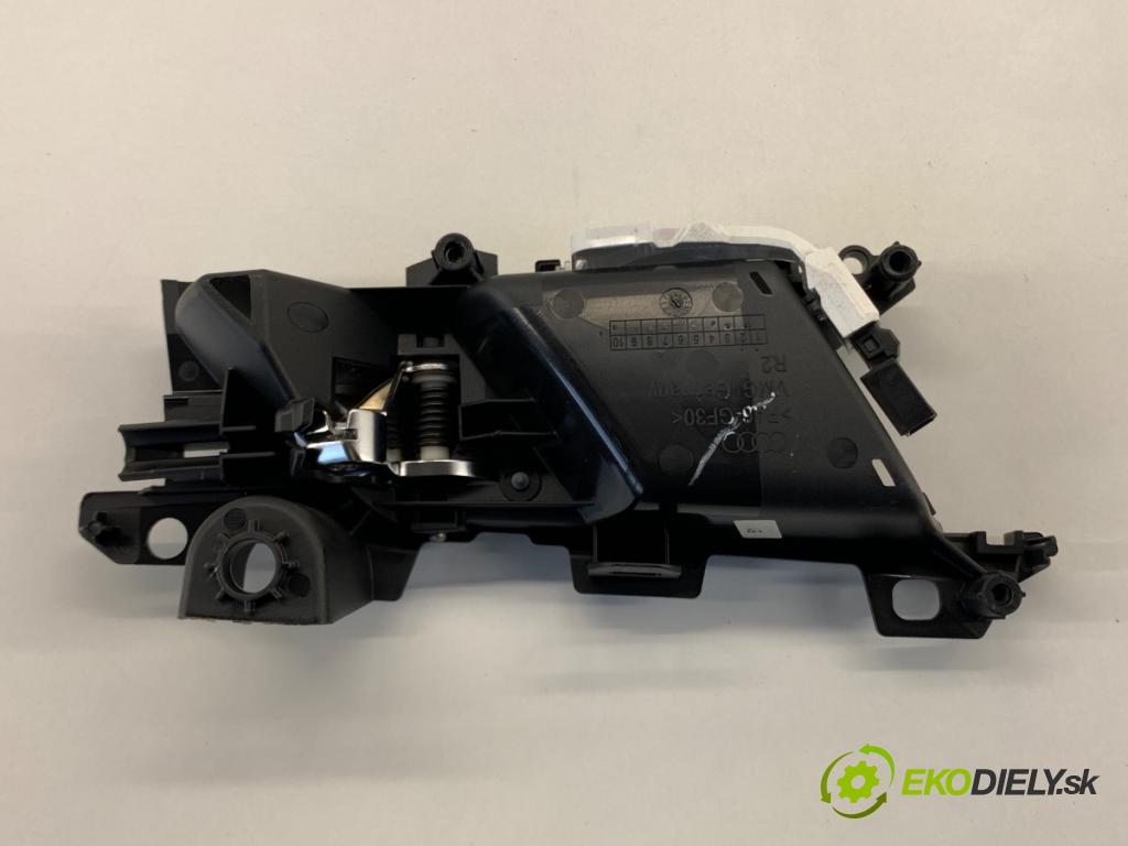 AUDI A4 B9 sedan 2018 185 kW 2.0 TFSI quattro 1984 Kľučka vnútorná pravy zad 8W0839020A