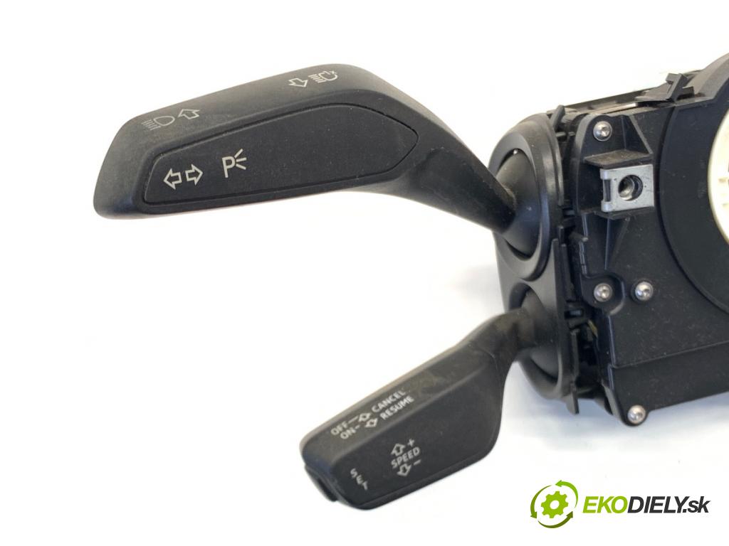 AUDI A4 B9 sedan 2018 185 kW 2.0 TFSI quattro 1984 Prepínač kombinovaný 4M0907129GB (Prepínacie páčky pod volantom)