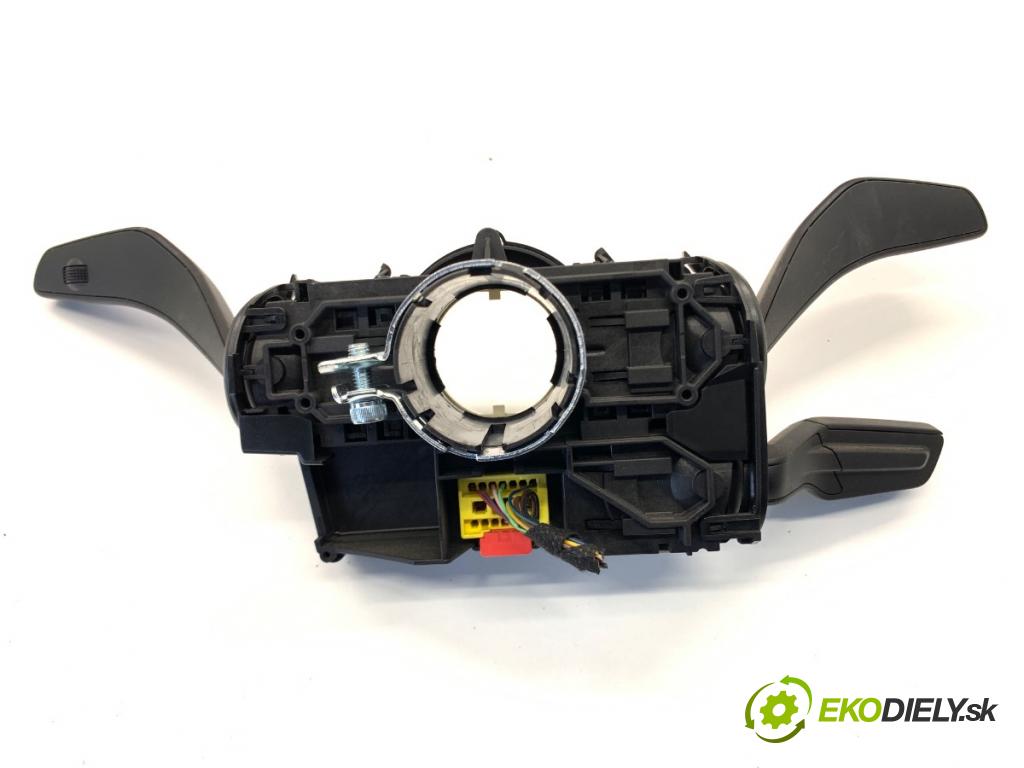 AUDI A4 B9 sedan 2018 185 kW 2.0 TFSI quattro 1984 Prepínač kombinovaný 4M0907129GB (Prepínacie páčky pod volantom)