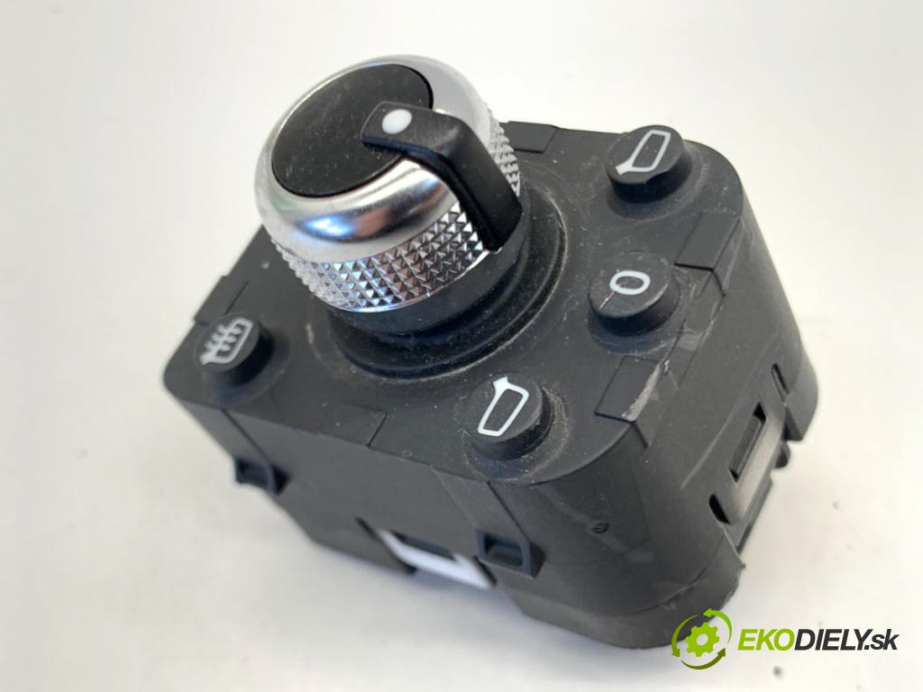 AUDI A4 B9 sedan 2018 185 kW 2.0 TFSI quattro 1984 přepínač nastavení zpětných zrcátek 4M0959565M (Páčky pod volantem)