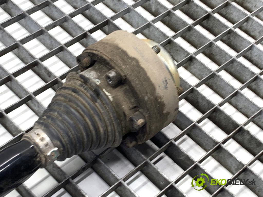 AUDI A4 B9 sedan 2018 185 kW 2.0 TFSI quattro 1984 poloos pravý zadní část 8W0501203D