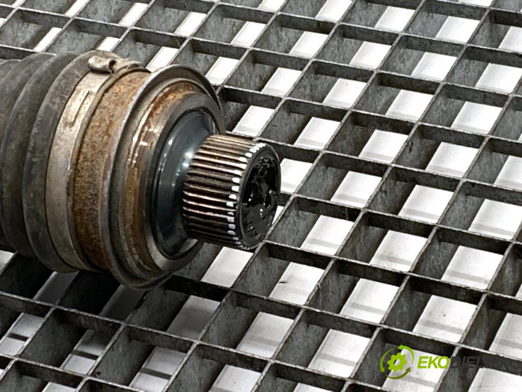 AUDI A4 B9 sedan 2018 185 kW 2.0 TFSI quattro 1984 Poloos pravy predný