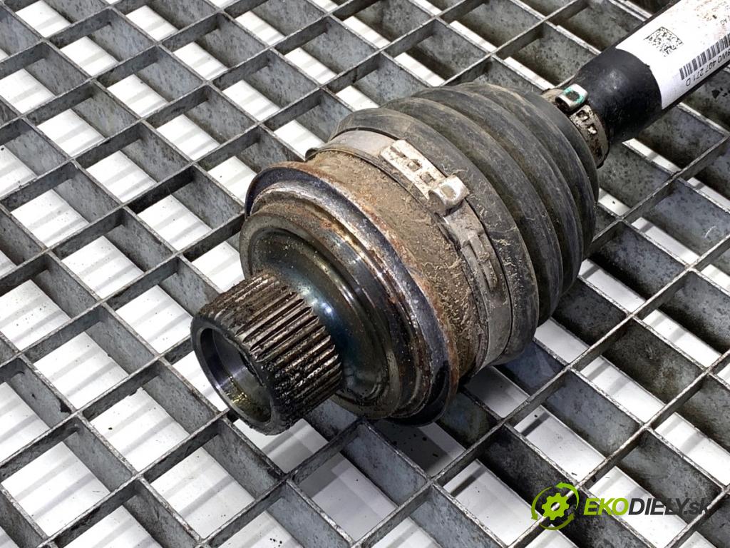 AUDI A4 B9 sedan 2018 185 kW 2.0 TFSI quattro 1984 Poloos ľavy predný 8W0407271D