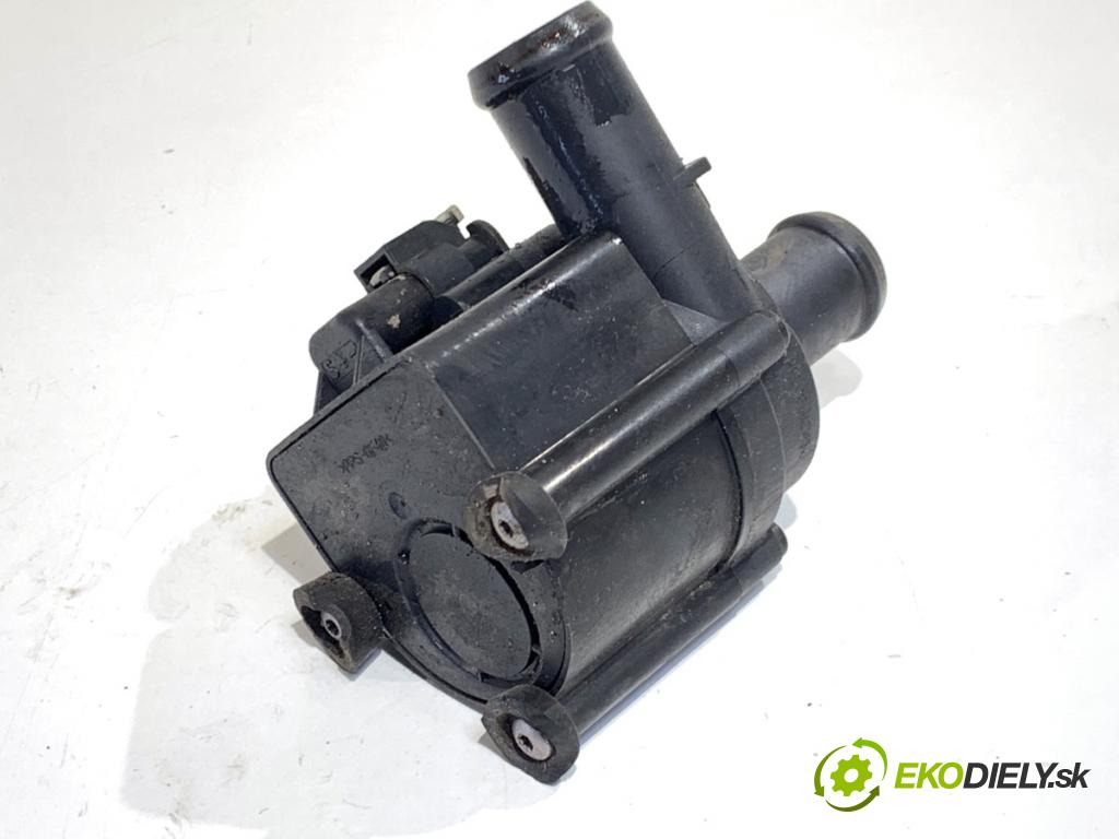 AUDI A4 B9 sedan 2018 185 kW 2.0 TFSI quattro 1984 DALŠÍ: Pumpa vody 06H121601N (Vodná pumpa)