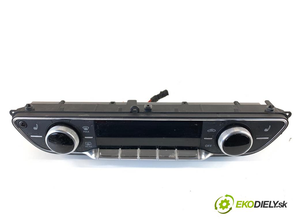 AUDI A4 B9 sedan 2018 185 kW 2.0 TFSI quattro 1984 Panel ovládania kúrenia 8W0820043T (Prepínacie páčky pod volantom)