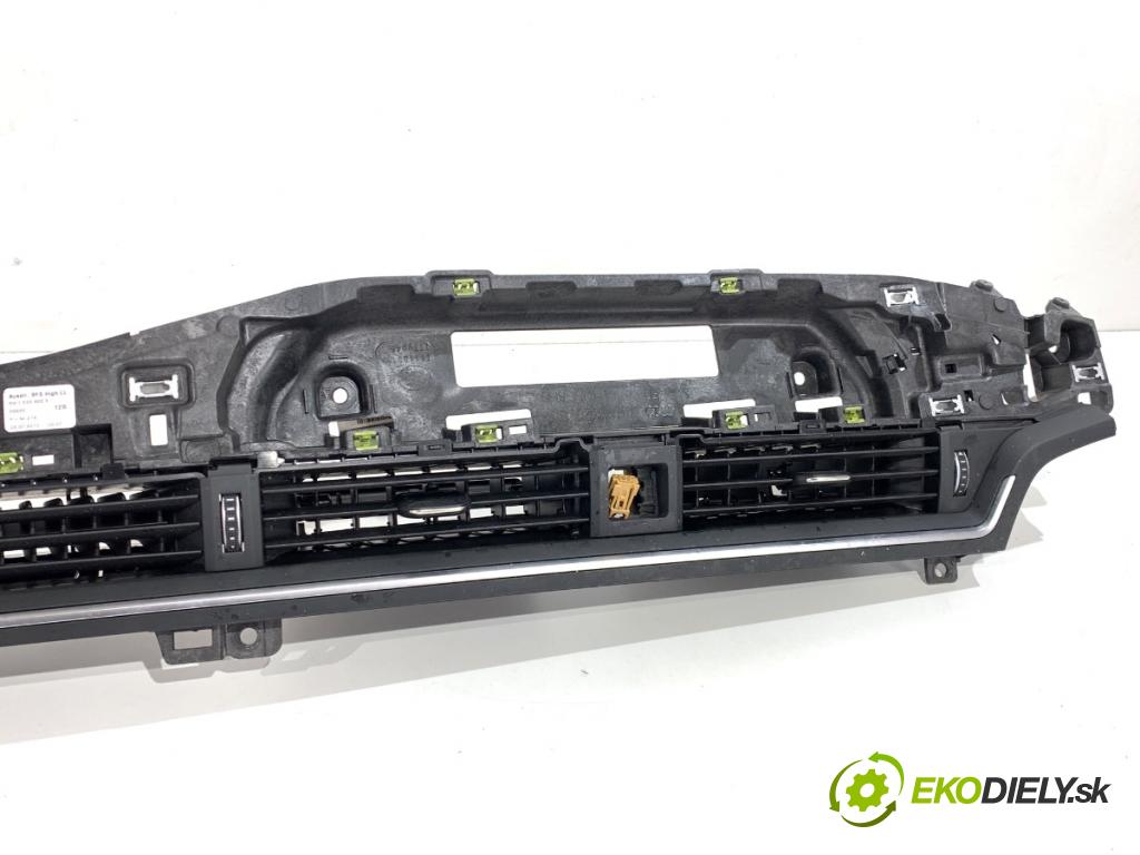 AUDI A4 B9 sedan 2018 185 kW 2.0 TFSI quattro 1984 Mriežky kúrenia predný 8W1820902C