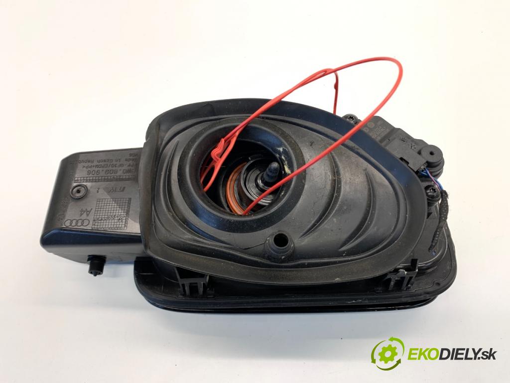 AUDI A4 B9 sedan 2018 185 kW 2.0 TFSI quattro 1984 Dvierka nádrže paliva  (Kľučka dverí ostatné)