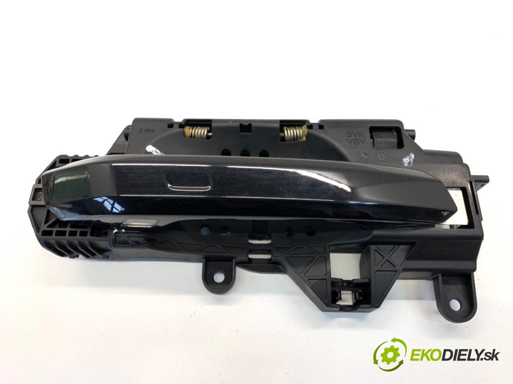 AUDI A4 B9 sedan 2018 185 kW 2.0 TFSI quattro 1984 Kľučka vonkajšia pravy predný 