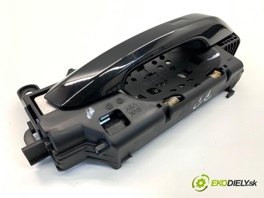 AUDI A4 B9 sedan 2018 185 kW 2.0 TFSI quattro 1984 Kľučka vonkajšia pravy predný