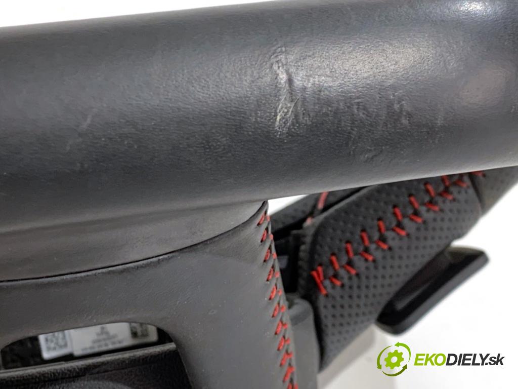 AUDI A4 B9 sedan 2018 185 kW 2.0 TFSI quattro 1984 volant S-LINE