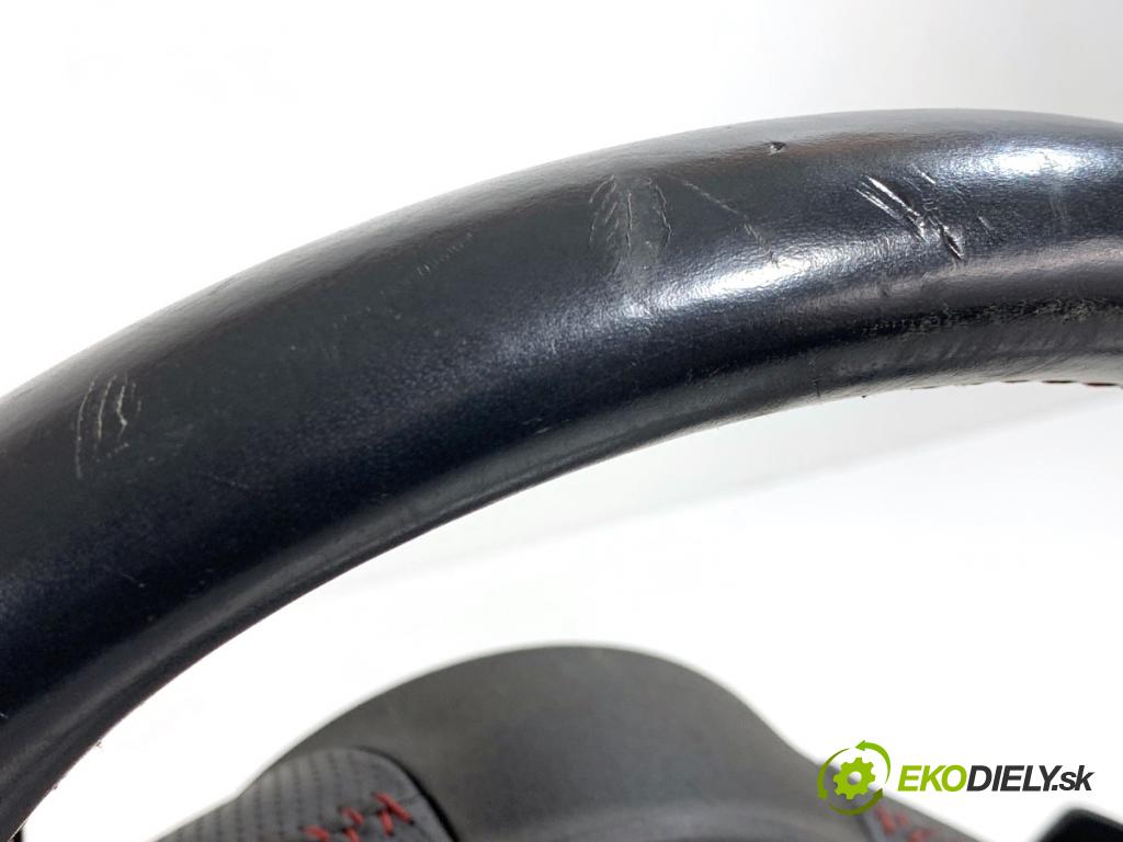 AUDI A4 B9 sedan 2018 185 kW 2.0 TFSI quattro 1984 volant S-LINE