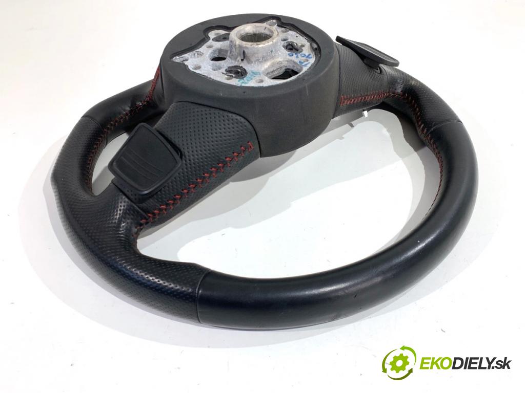 AUDI A4 B9 sedan 2018 185 kW 2.0 TFSI quattro 1984 volant S-LINE