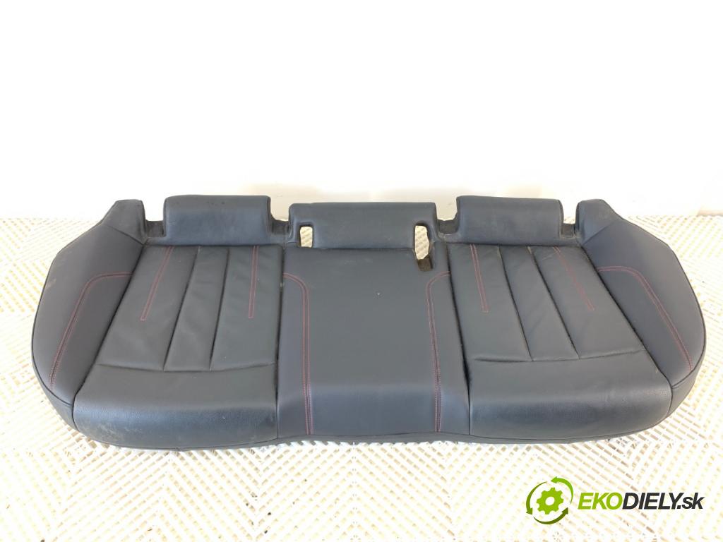 AUDI A4 B9 sedan 2018 185 kW 2.0 TFSI quattro 1984 Sedadlo druhý rad