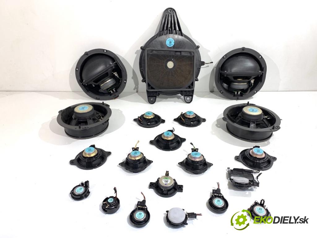 AUDI A4 B9 sedan 2018 185 kW 2.0 TFSI quattro 1984 reproduktory 8W5035412A 8W5035297