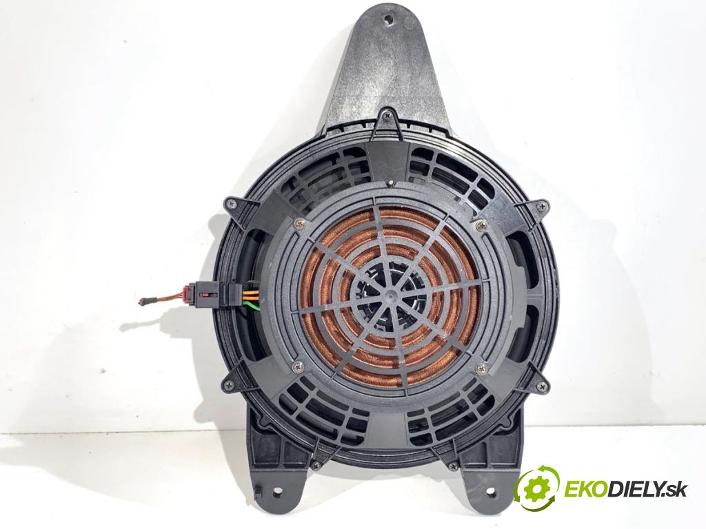 AUDI A4 B9 sedan 2018 185 kW 2.0 TFSI quattro 1984 reproduktory 8W5035412A 8W5035297