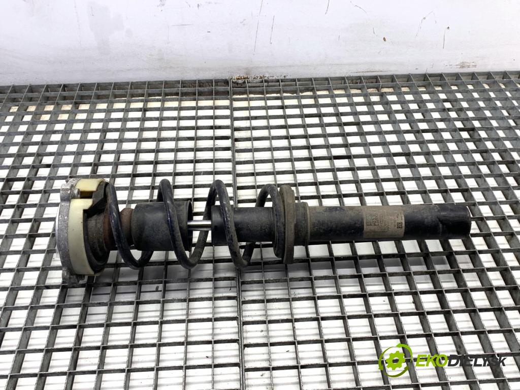 AUDI A4 B9 sedan 2018 185 kW 2.0 TFSI quattro 1984 Tlmič ľavy predný ZE 8W0413031BA