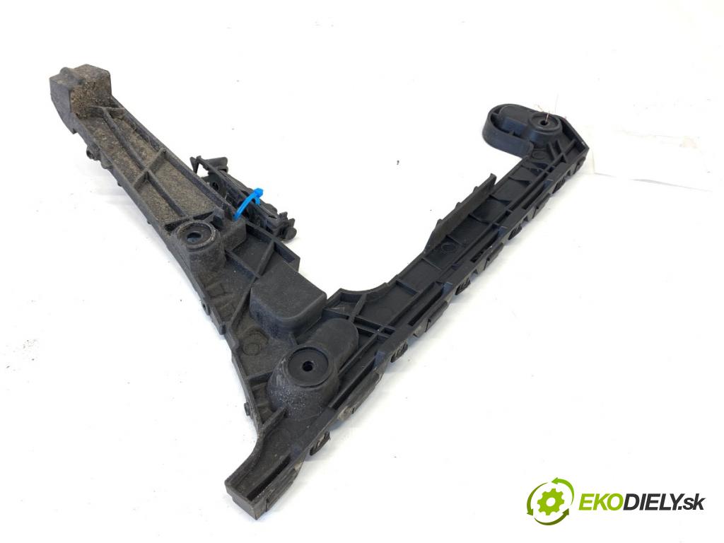 AUDI A4 B9 sedan 2018 185 kW 2.0 TFSI quattro 1984 Úchyt nárazníka ľavy zad 8W5807453