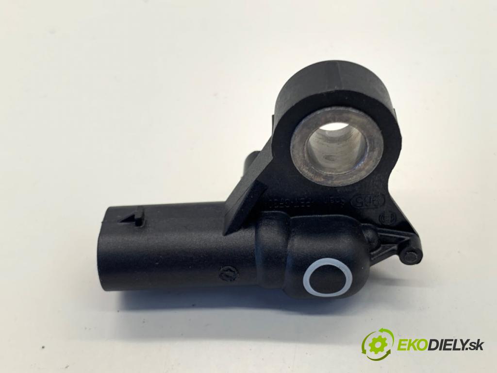 AUDI A4 B9 sedan 2018 185 kW 2.0 TFSI quattro 1984 snímač nárazu 4M0959643 (Snímač nárazu)