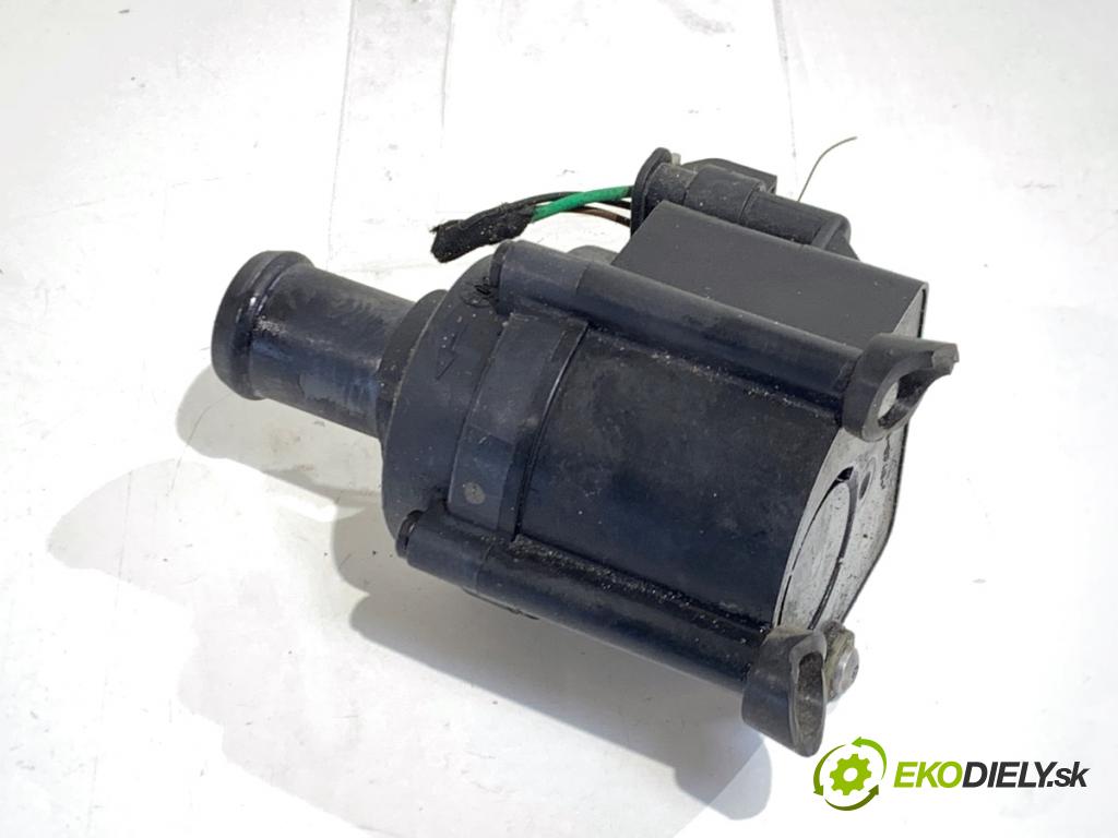 AUDI A4 B9 sedan 2018 185 kW 2.0 TFSI quattro 1984 DALŠÍ: Pumpa vody 06H121601N (Vodná pumpa)