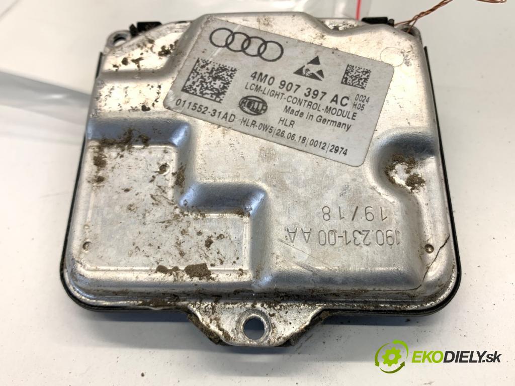 AUDI A4 B9 sedan 2018 185 kW 2.0 TFSI quattro 1984 Menič XENON 4M0907397AC (Riadiaca jednotka xenónu)