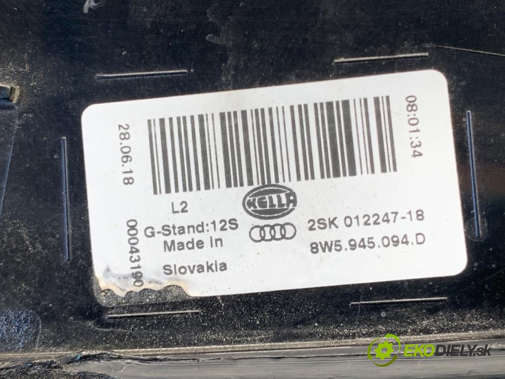 AUDI A4 B9 sedan 2018 185 kW 2.0 TFSI quattro 1984 Svetlo zad pravá vnútorná 8W5945094D (Kľučka dverí ostatné)