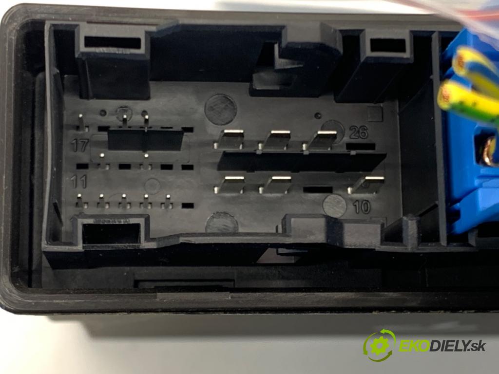 AUDI A4 B9 sedan 2018 185 kW 2.0 TFSI quattro 1984 Modul sedačky 4M4959760