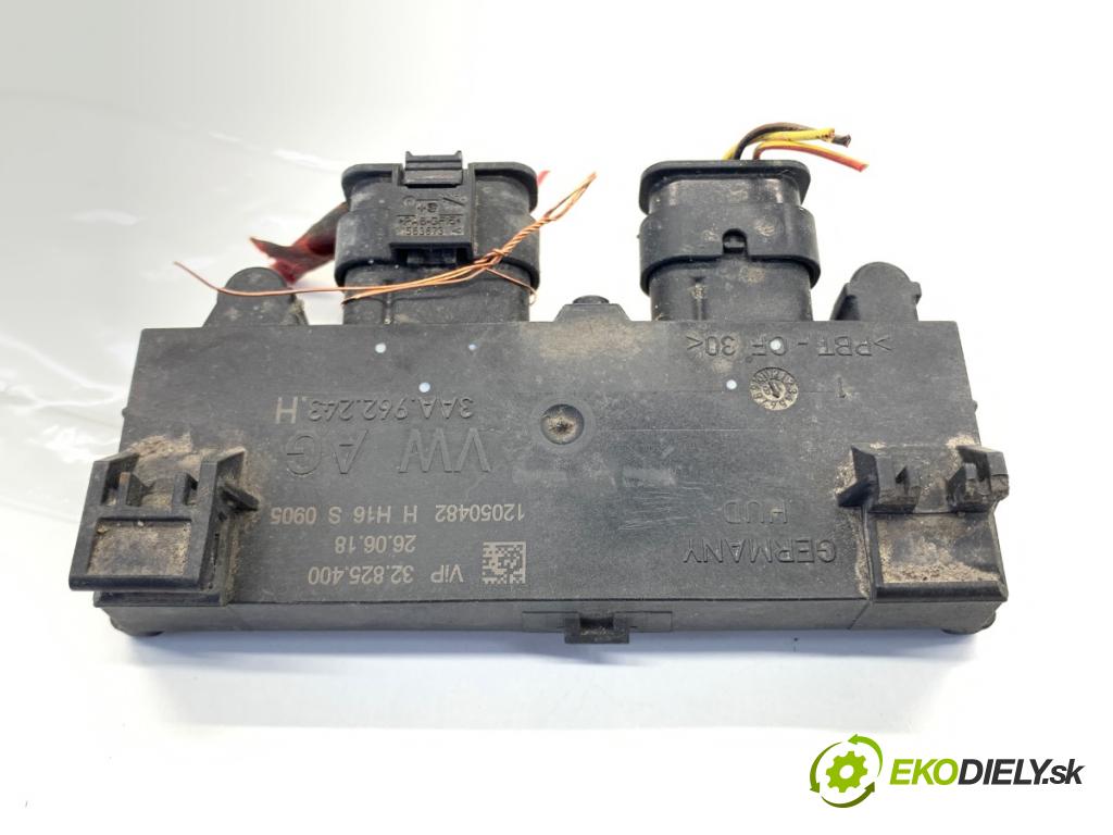 AUDI A4 B9 sedan 2018 185 kW 2.0 TFSI quattro 1984 Modul otvárania dverí 3AA962243H