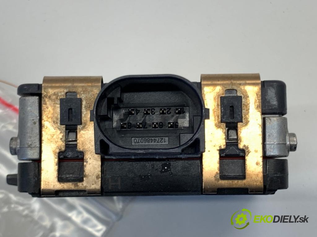 AUDI A4 B9 sedan 2018 185 kW 2.0 TFSI quattro 1984 ASISTENT: PASA RADAR: ľavy 4M0907590E