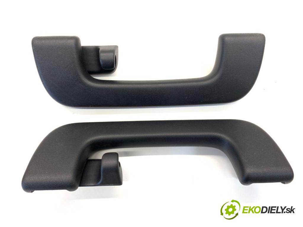 AUDI A4 B9 sedan 2018 185 kW 2.0 TFSI quattro 1984 rúčky čalunenie 8R0857607H