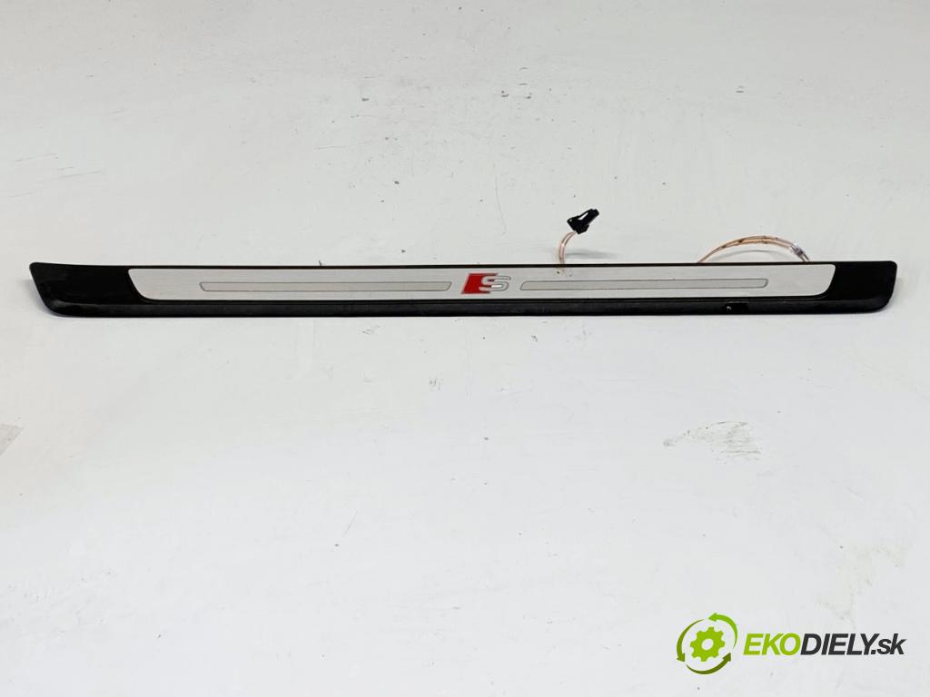 AUDI A4 B9 sedan 2018 185 kW 2.0 TFSI quattro 1984 Lišta Násada prahu predný ľavá strana S-LINE 8W0947418A