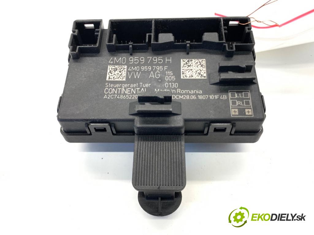 AUDI A4 B9 sedan 2018 185 kW 2.0 TFSI quattro 1984 Modul Dvere zad pravy 4M0959795H