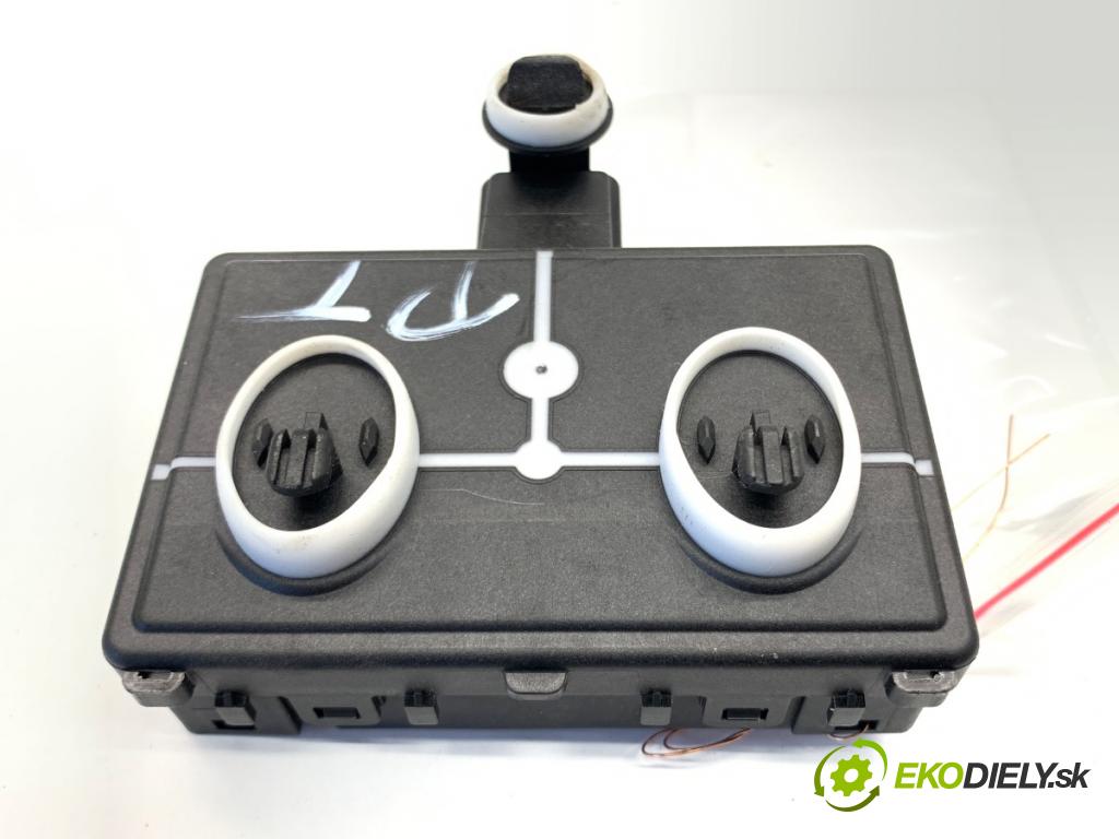 AUDI A4 B9 sedan 2018 185 kW 2.0 TFSI quattro 1984 Modul Dvere zad pravy 4M0959795H