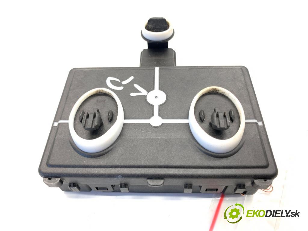 AUDI A4 B9 sedan 2018 185 kW 2.0 TFSI quattro 1984 Modul Dvere predný ľavy 4M0959793H