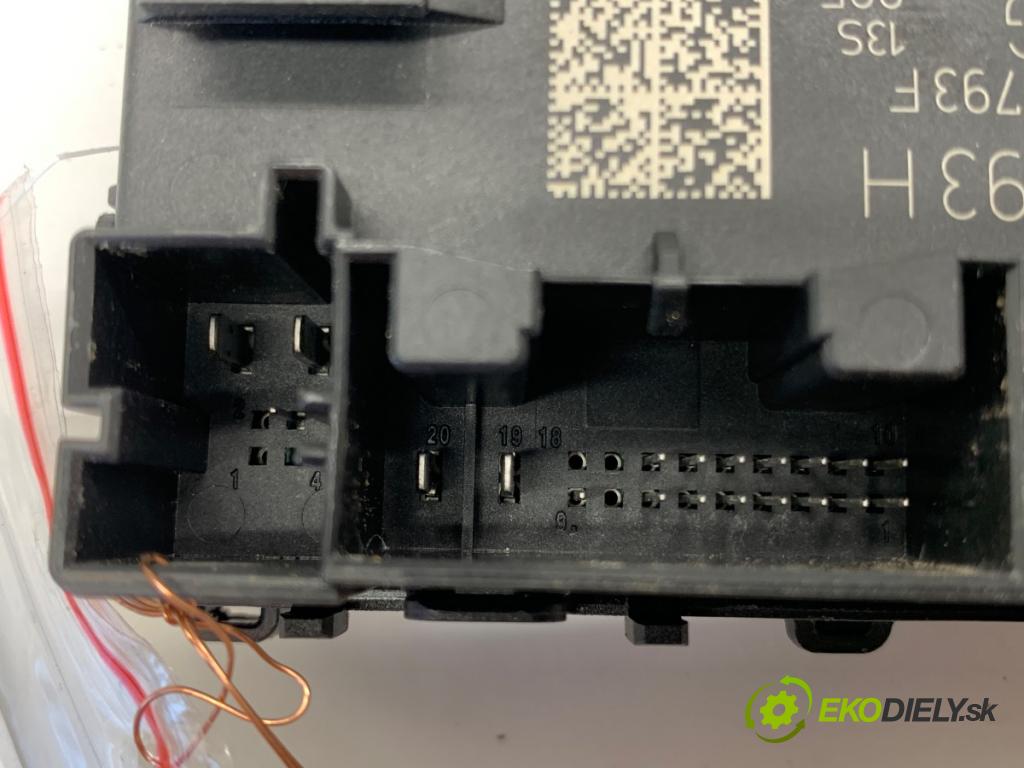 AUDI A4 B9 sedan 2018 185 kW 2.0 TFSI quattro 1984 Modul Dvere predný ľavy 4M0959793H