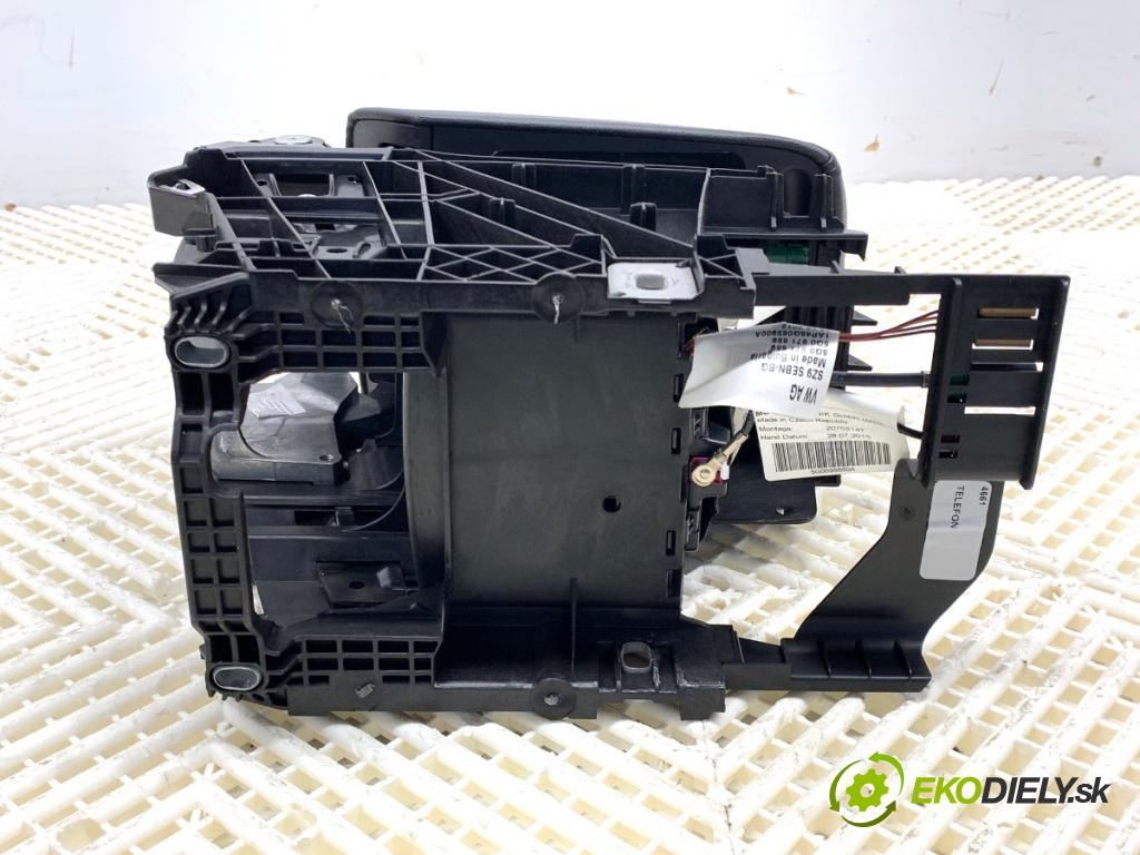 VW GOLF VII Kombi 2015 110 kW 2.0 TDI 1968 loketní opěrka kůže