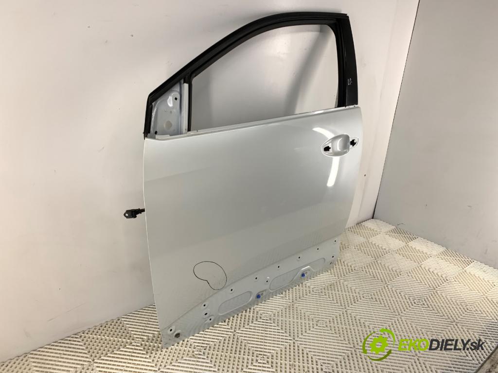 PEUGEOT 3008 SUV 2021 147 kW Hybrid4 (M45GBU) 1598 dveře levý přední část KWED