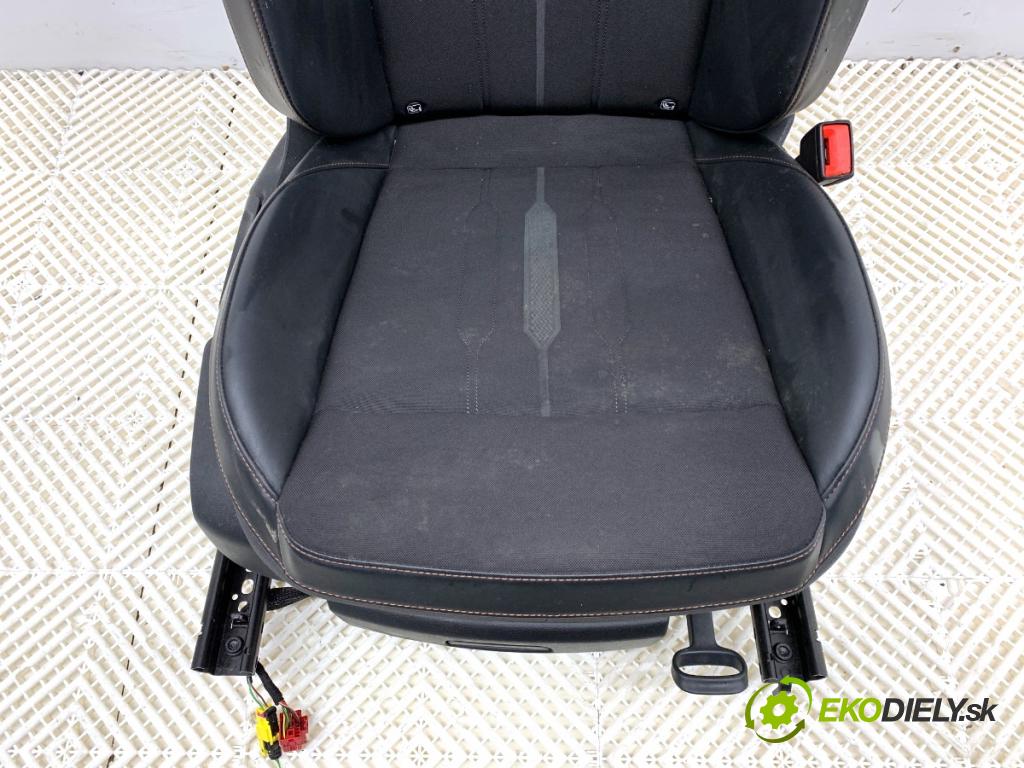 CUPRA FORMENTOR SUV 2023 228 kW 2.0 TSI 4Drive 1984 Sedadlo pravy predný