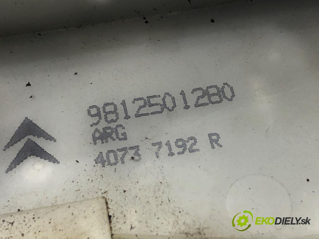 PEUGEOT 2008 I SUV 2016 96 kW 1.2 THP 130 / PureTech 130 1199 zámok Dvere ľavy zad 9812501280