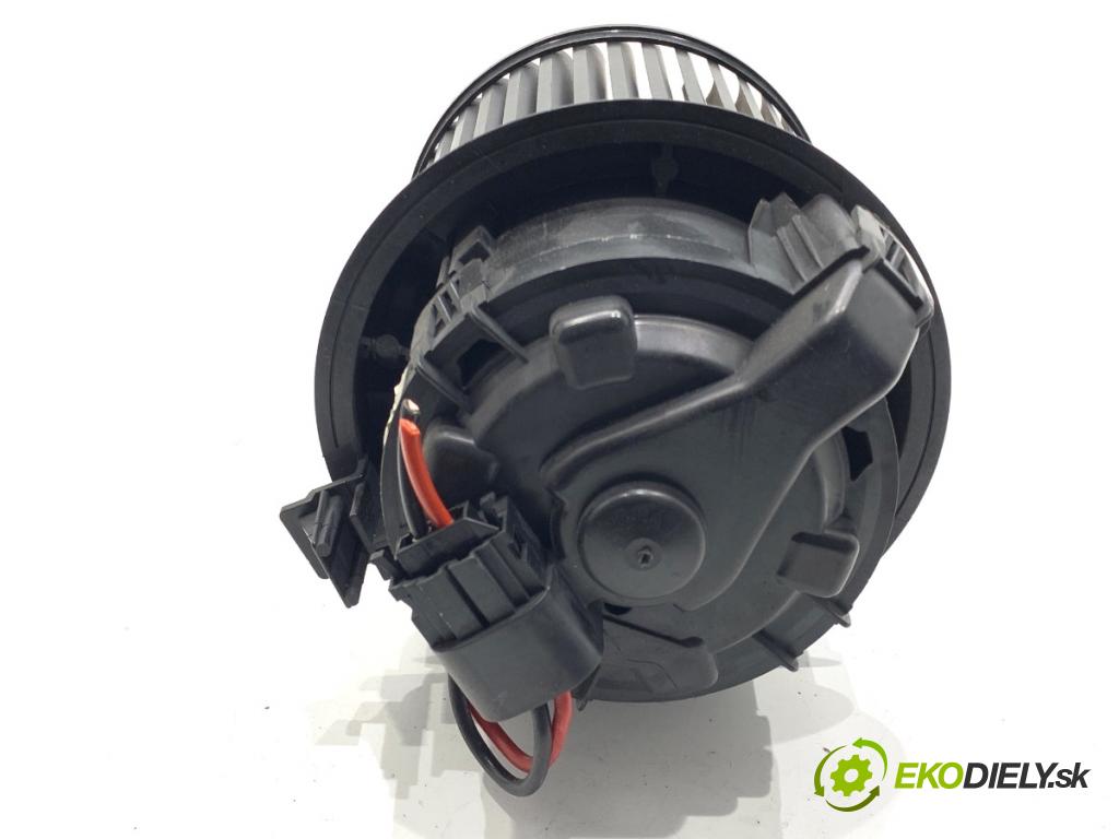 PEUGEOT 2008 I SUV 2016 96 kW 1.2 THP 130 / PureTech 130 1199 ventilátor kúrenia T1013140A