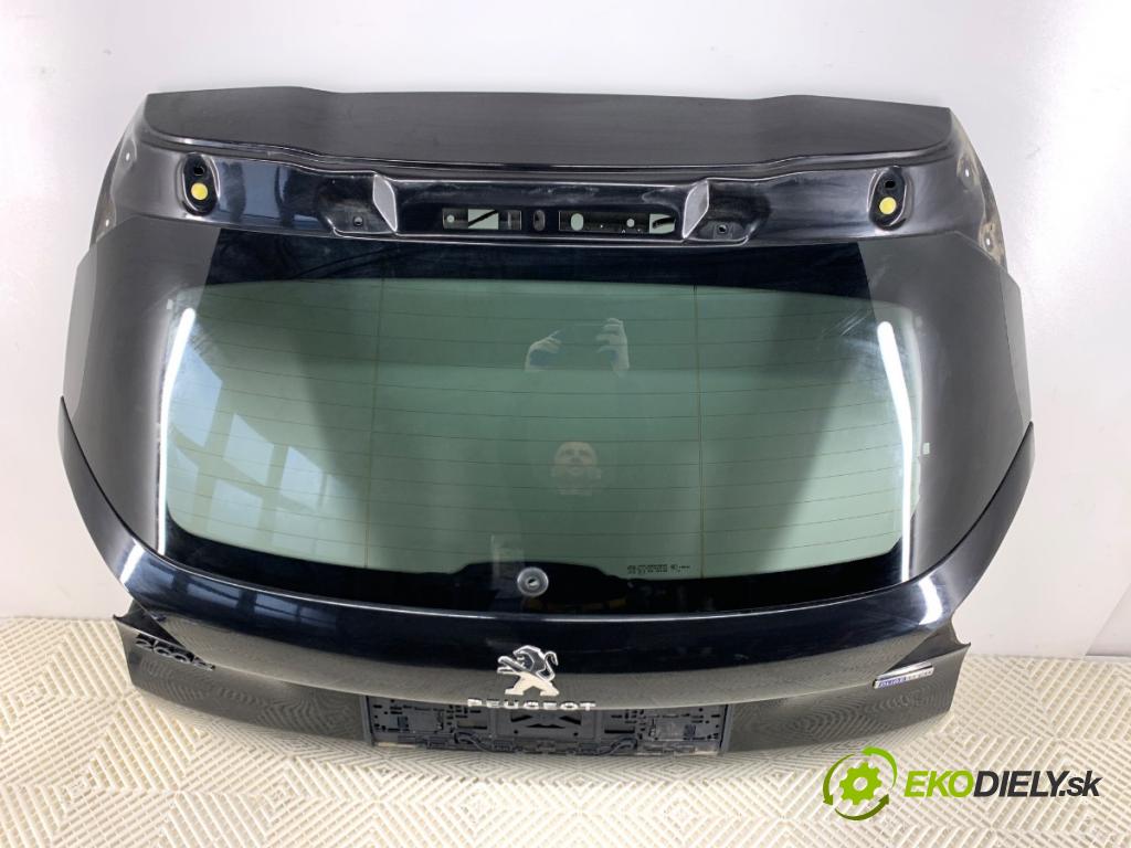 PEUGEOT 2008 I SUV 2016 96 kW 1.2 THP 130 / PureTech 130 1199 kapota zad KTV