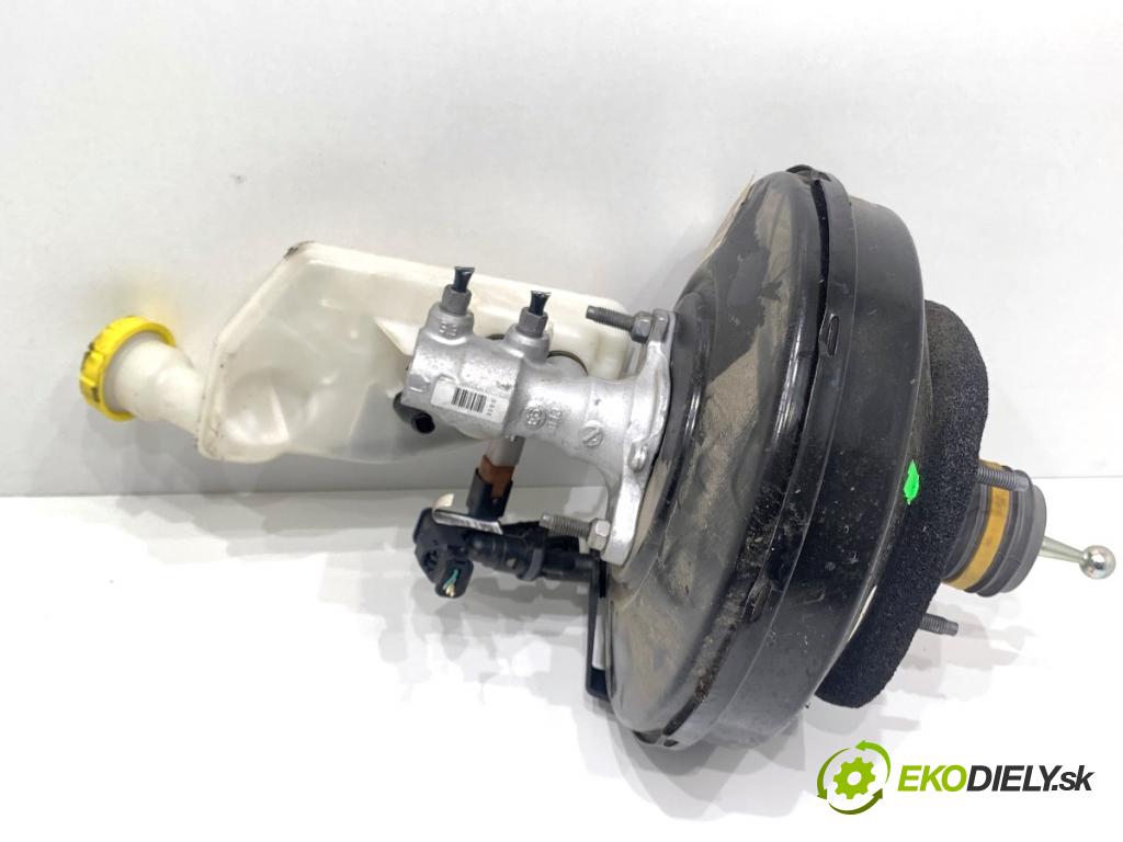 PEUGEOT 2008 I SUV 2016 96 kW 1.2 THP 130 / PureTech 130 1199 Posilovač bŕzd 9811514180