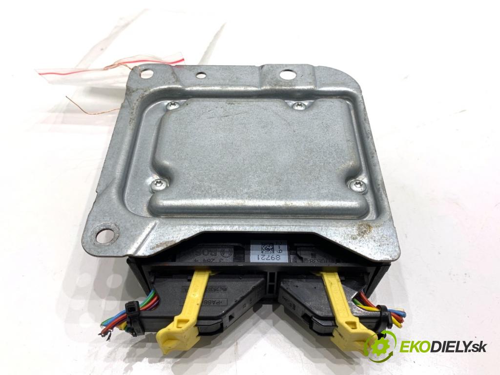 PEUGEOT 2008 I SUV 2016 96 kW 1.2 THP 130 / PureTech 130 1199 senzor airbag 9812713780 (Snímač)