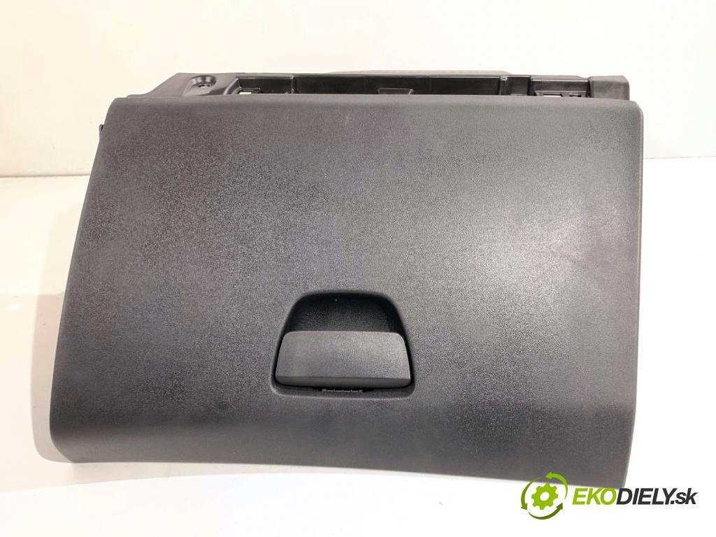 PEUGEOT 2008 I SUV 2016 96 kW 1.2 THP 130 / PureTech 130 1199 přihrádka kastlík spolujezdce 9672847477 (Přihrádka (kastlík))