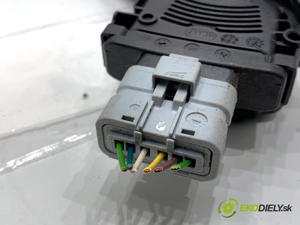 PEUGEOT 2008 I SUV 2016 96 kW 1.2 THP 130 / PureTech 130 1199 Potenciometer plynu 9671433880 (Potenciometer plynového pedálu)