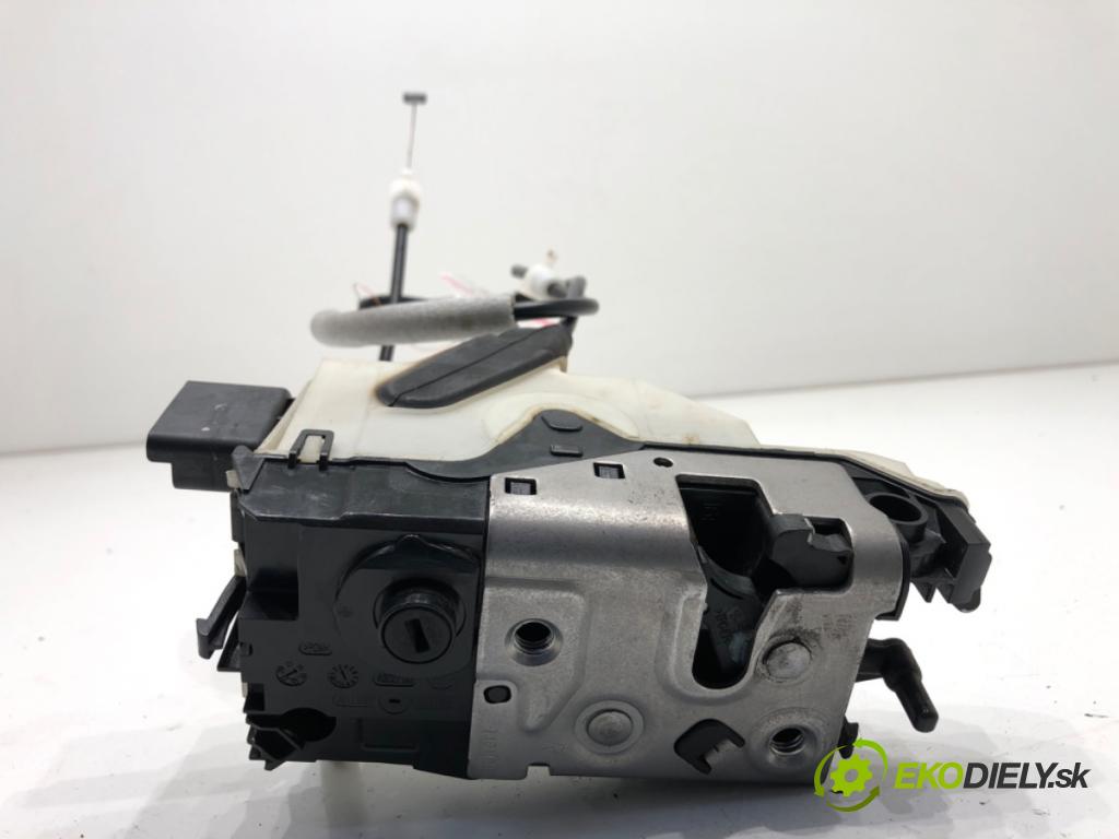 PEUGEOT 2008 I SUV 2016 96 kW 1.2 THP 130 / PureTech 130 1199 modul UCH 9804848480 (Řídící jednotka ostatní)