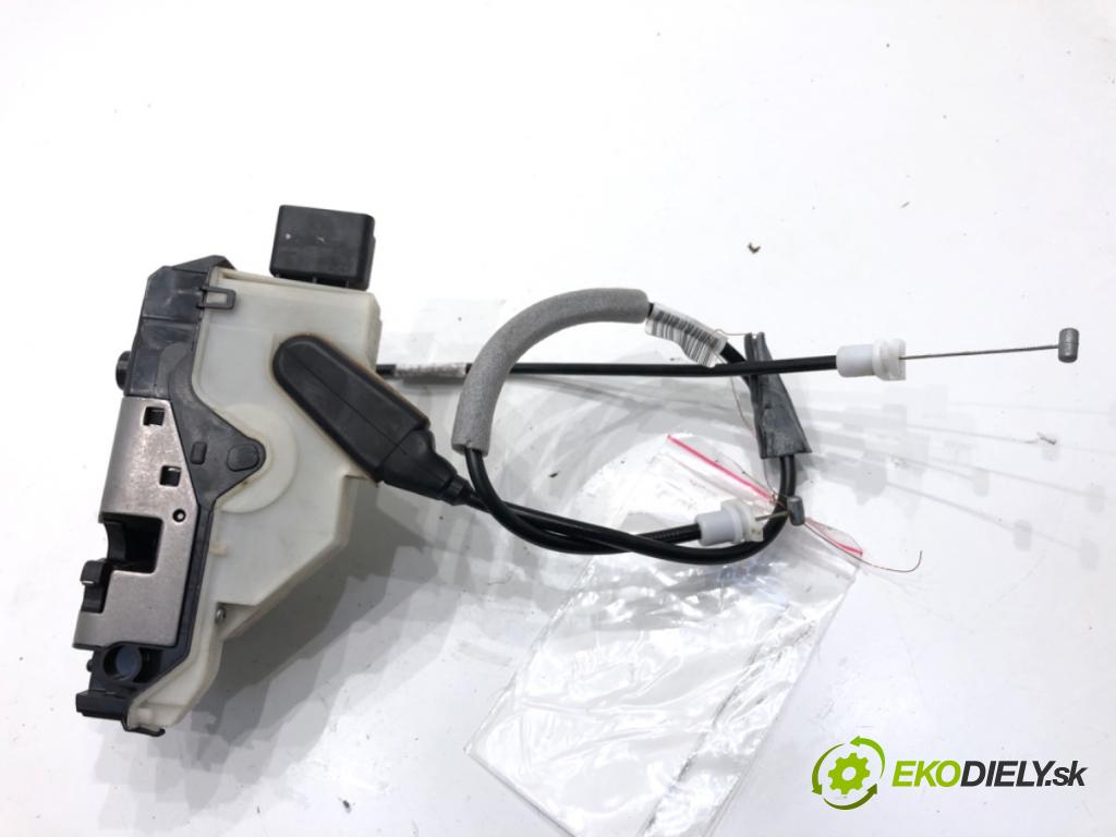 PEUGEOT 2008 I SUV 2016 96 kW 1.2 THP 130 / PureTech 130 1199 modul UCH 9804848480 (Řídící jednotka ostatní)