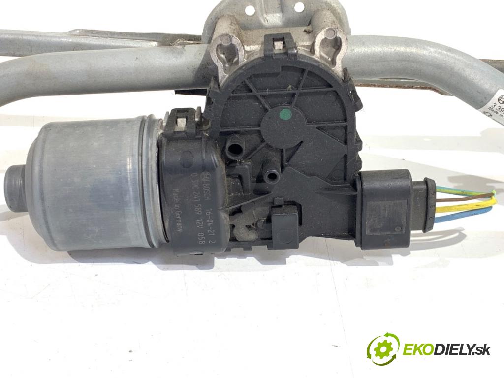 PEUGEOT 2008 I SUV 2016 96 kW 1.2 THP 130 / PureTech 130 1199 mechanismus stěračů přední část 9815497780 (Motorek stěračů přední)