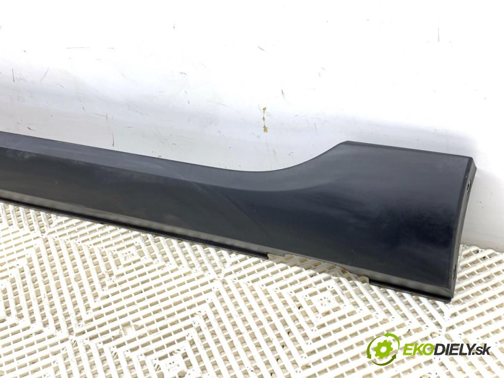 PEUGEOT 2008 I SUV 2016 96 kW 1.2 THP 130 / PureTech 130 1199 Lišta prahová ľavy 96781716XT